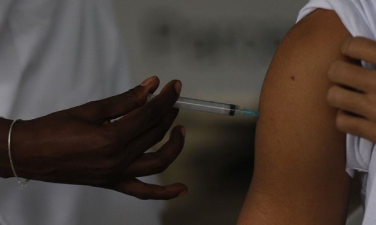 Vacina bivalente a partir de 27 de fevereiro
