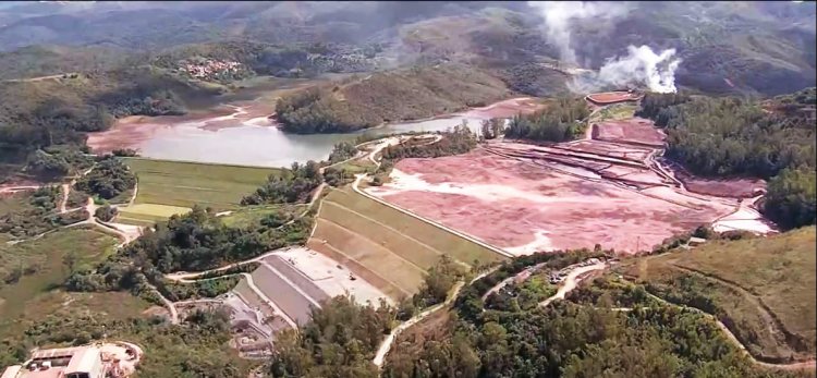 AINDA EM DISCUSSÃO - Trabalhadores continuam afastados da barragem