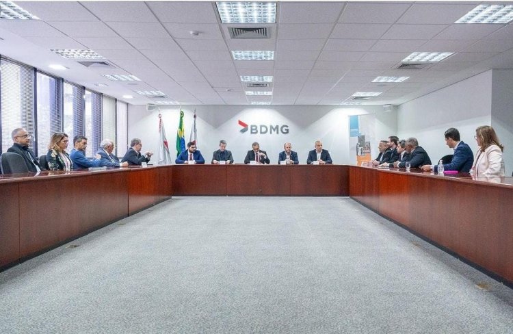 FUNDO DE DESENVOLVIMENTO ECONÔMICO - Prefeitura assina  convênio com o BDMG