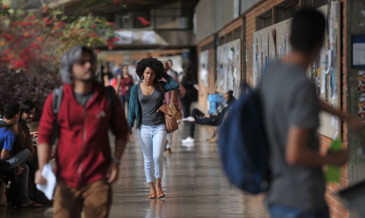 Negros são minorias no serviço público federal