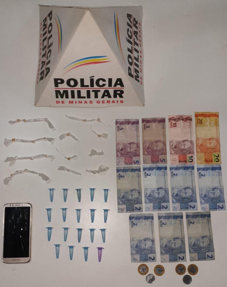 TRÁFICO DE DROGAS - PM prende dois homens no Bairro São Francisco