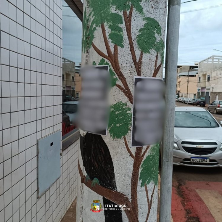 Prefeitura repudia cartazes afixados em postes