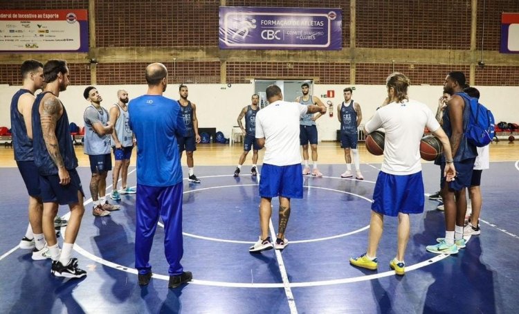 Cruzeiro Basquete estreia no campeonato neste domingo