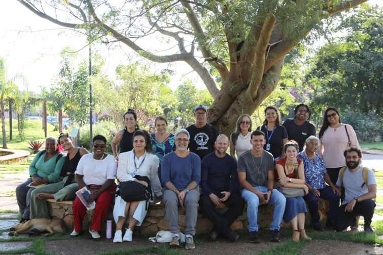 Atingidos visitam Centro de Cultura em Brumadinho