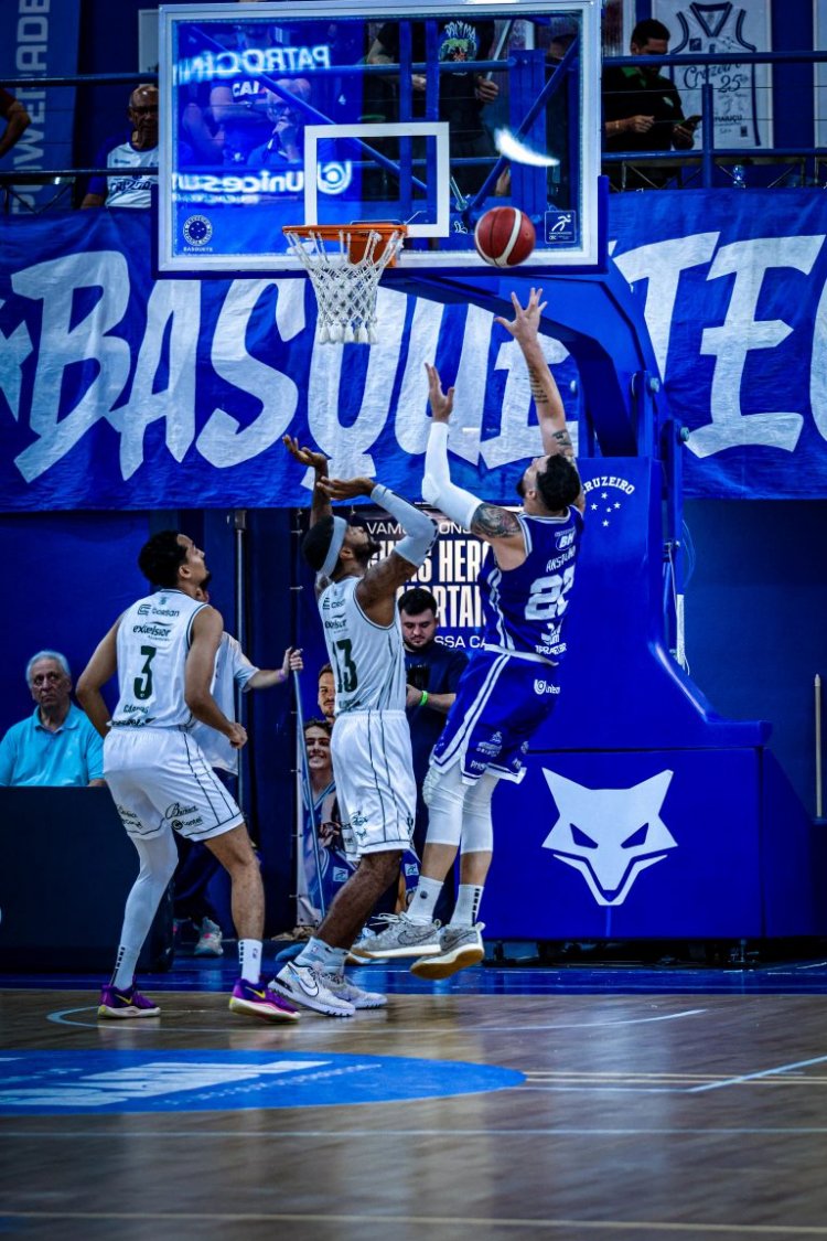 BASQUETE - Cruzeiro perde fora de casa