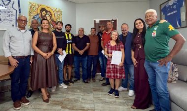 DESENVOLVIMENTO LOCAL - Itatiaiuçu realiza primeiras aprovações do Juros Zero
