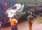 Carreta cai em vala em estrada de acesso à mineradora