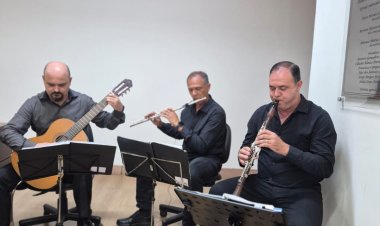 Ensaio aberto reúne música e recital de poesias