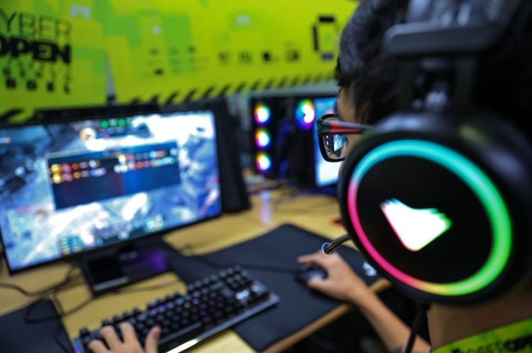 ECA DIGITAL - Lei aumenta punição para crimes digitais contra crianças e adolescentes