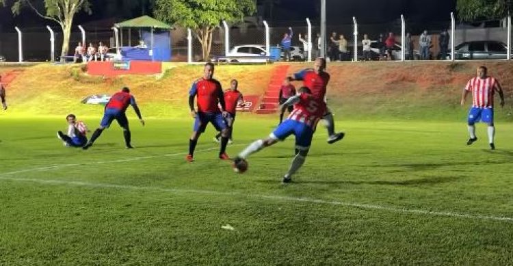 Holanda assume  liderança no Quarentão