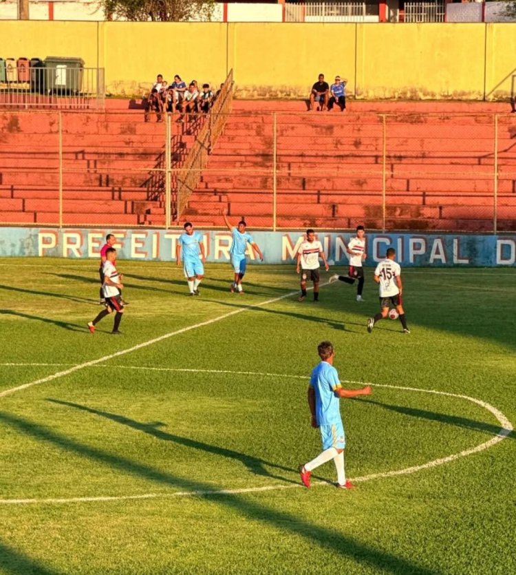 Cruzeirinho assume  liderança da Divisão Especial
